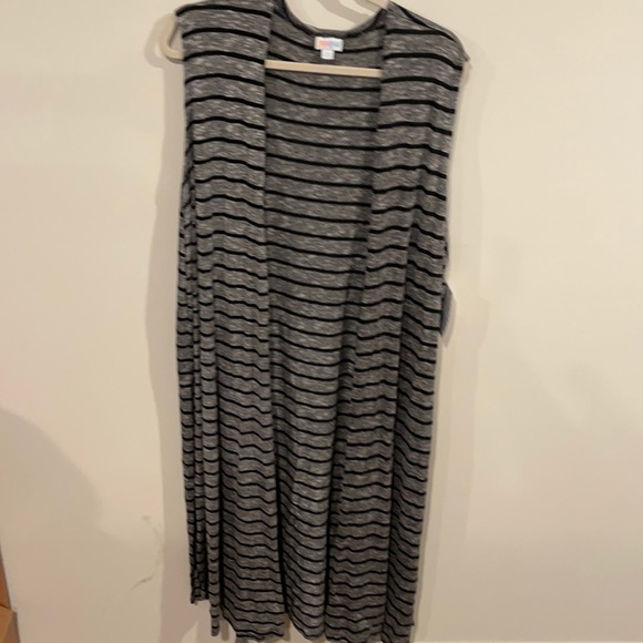 Lularoe Joy longline vest size XL